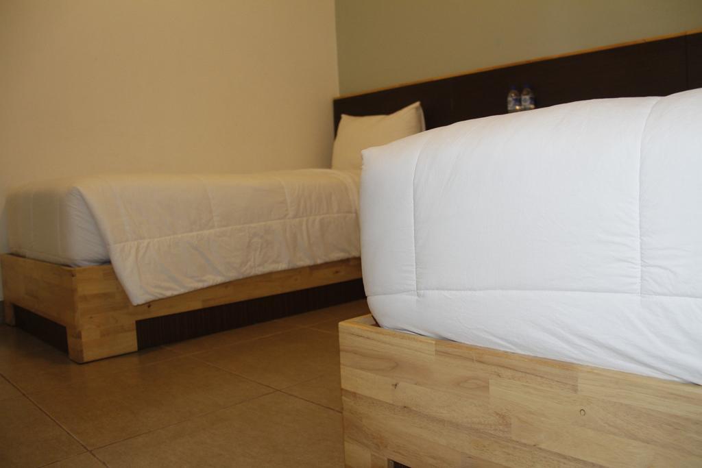 Duo Legian Hotel Номер фото